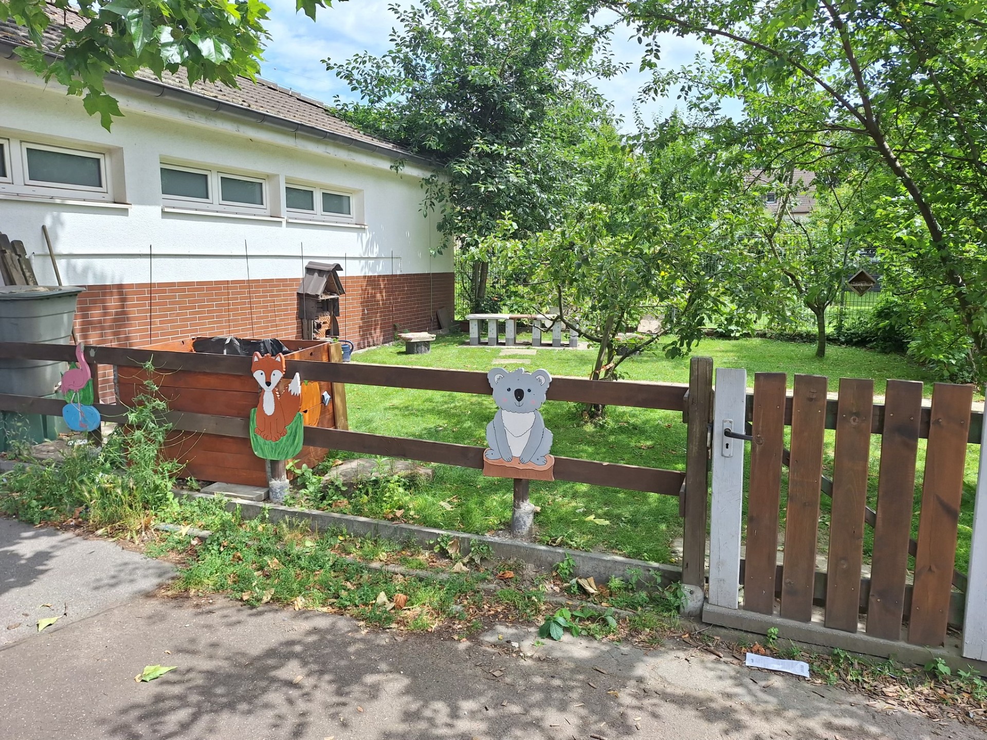Schulgarten 7